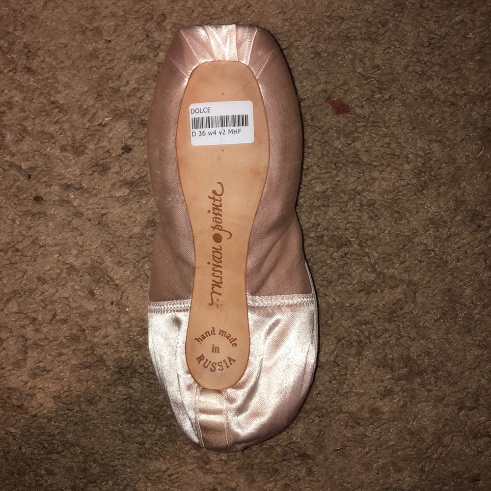 Russian Pointe Shoes - Picture 2 of 2